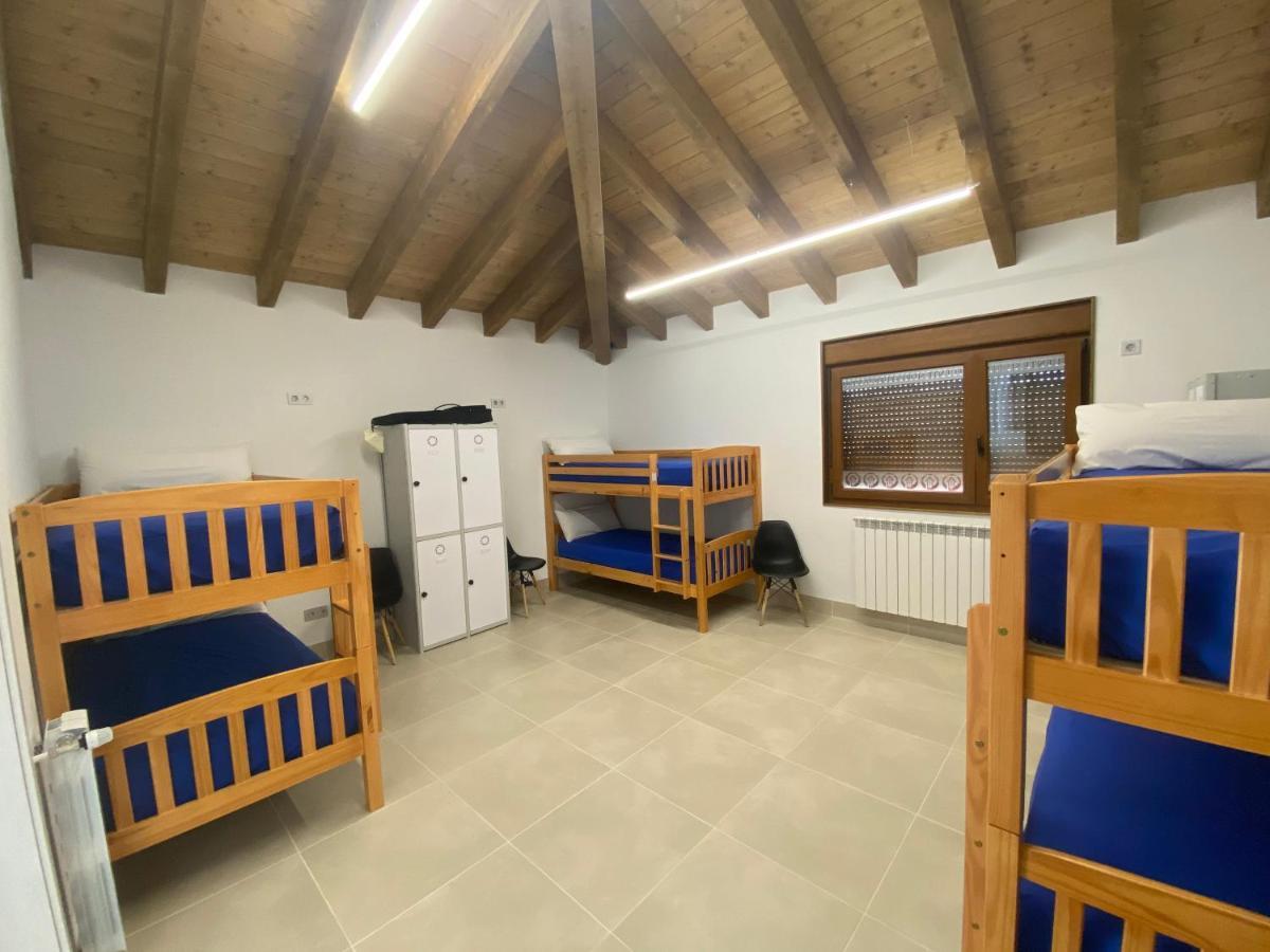 Albergue De Peregrinos Fuente Sidres Burgo Buitenkant foto