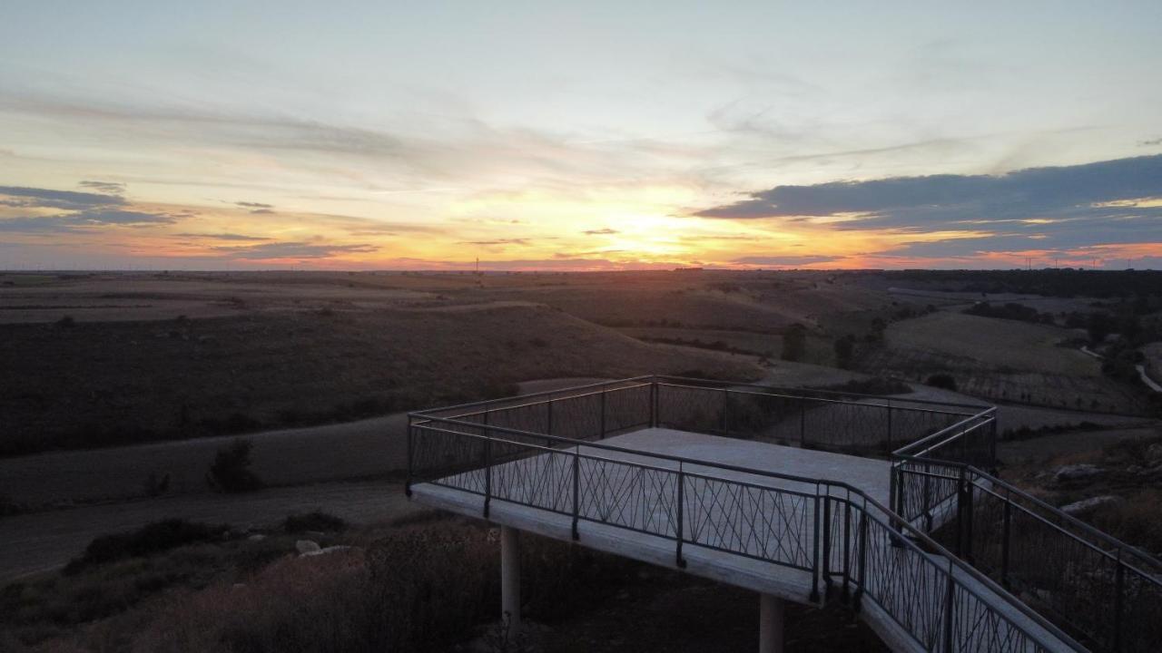 Albergue De Peregrinos Fuente Sidres Burgo Buitenkant foto